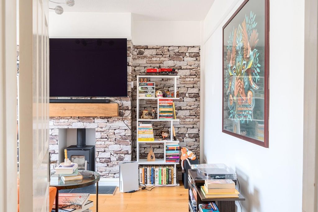 Additional image 10 of 5 bed semi-detached house for saleBloomfield Drive, Bath BA2