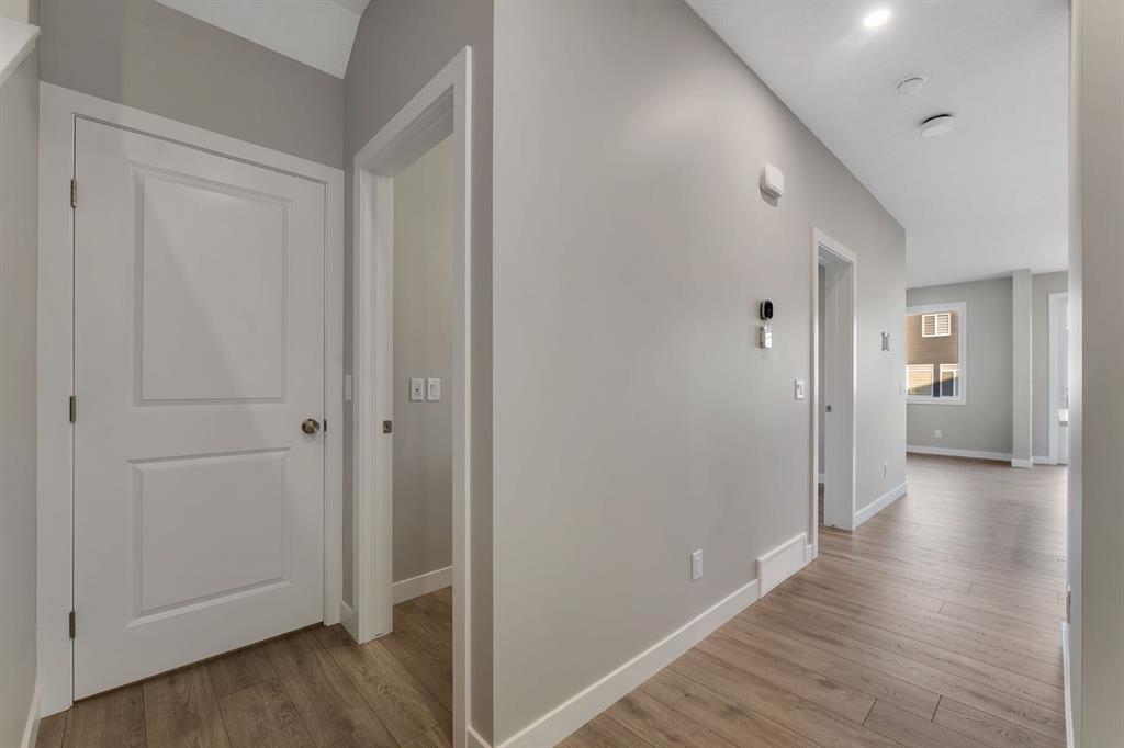 Additional image 4 of 24 Corner Glen Green NE, Calgary, AB, T3N 2P5