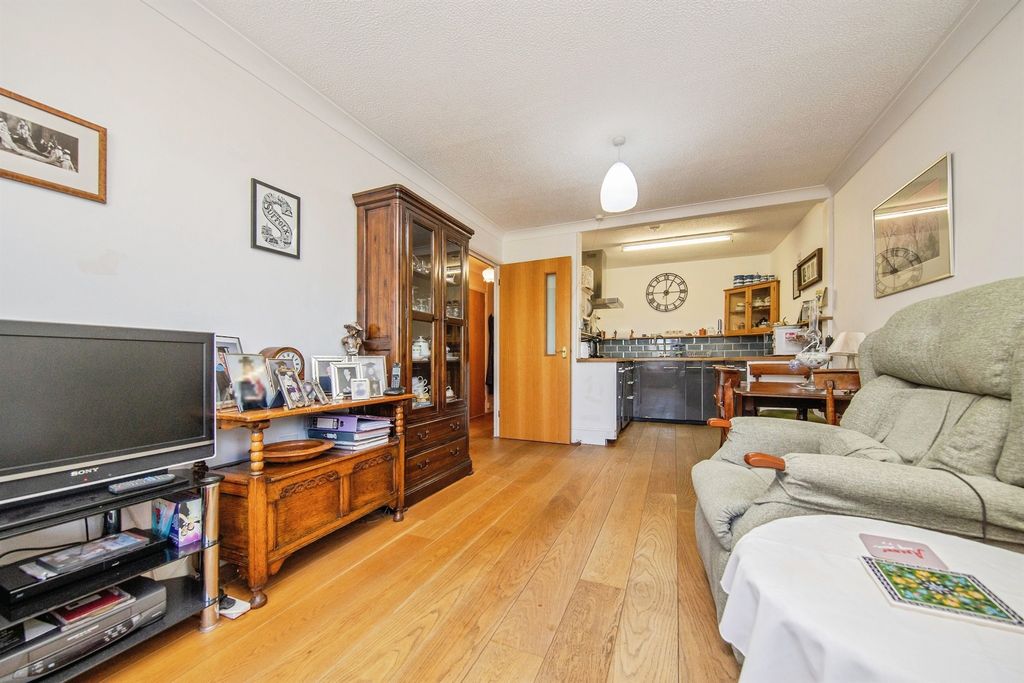 Additional image 5 of 1 bed flat for saleSuffolk Place, Woodbridge IP12