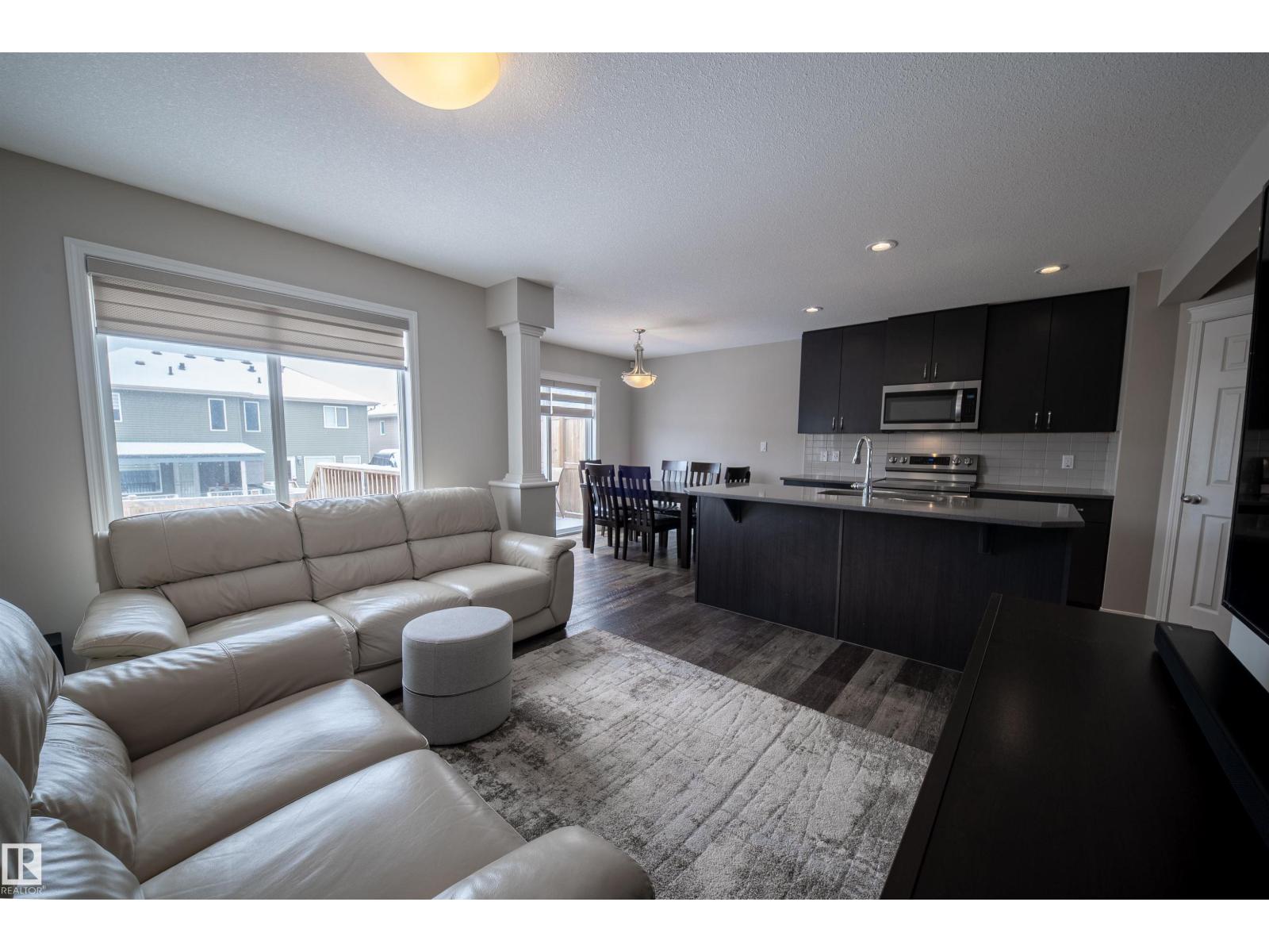 Additional image 6 of 2132 52 Street SW, Edmonton, AB, T6X1Z7
