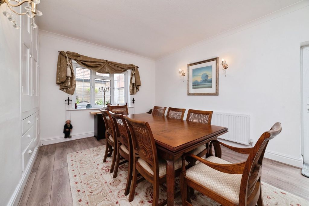 Additional image 5 of 4 bed detached house for saleChurch Road, Beverley HU17
