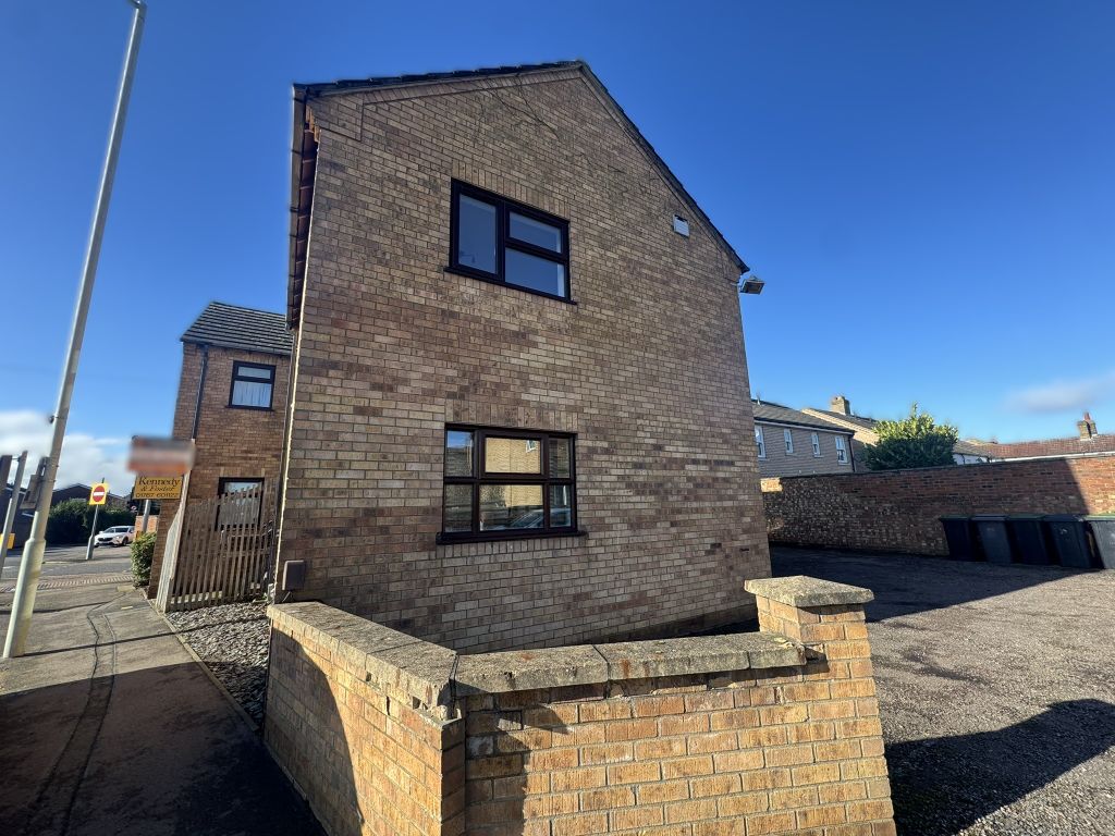 1 bed flat for saleSaffron Road, Biggleswade SG18