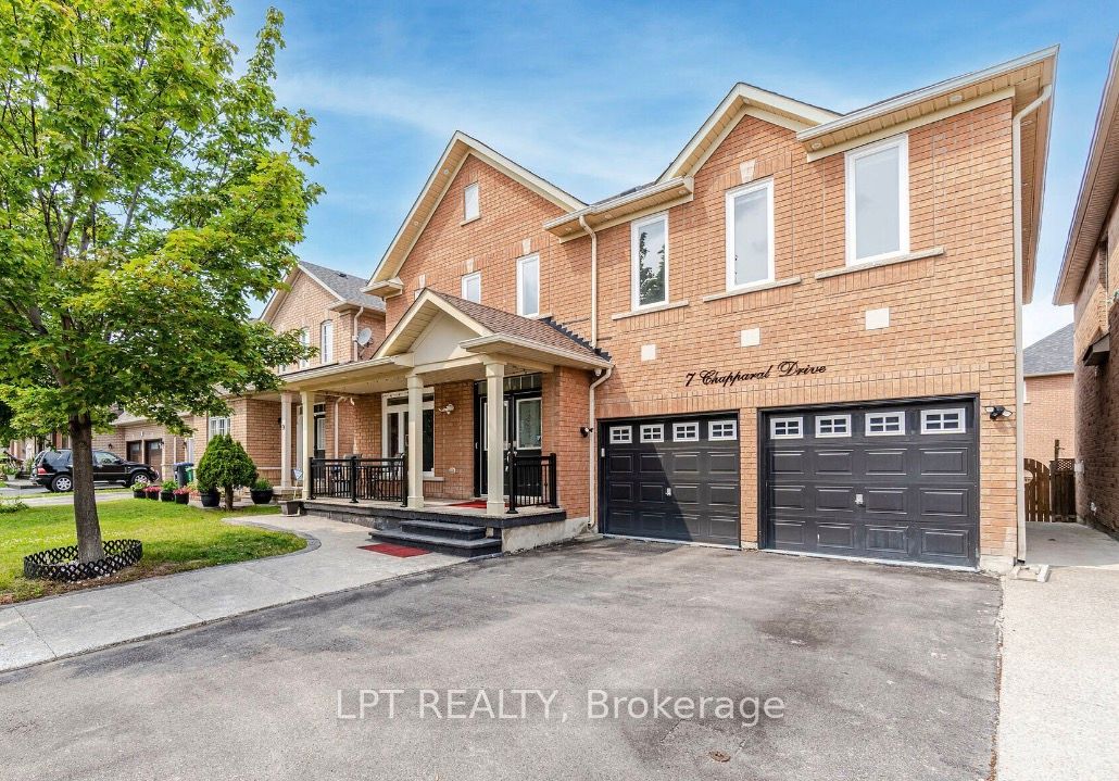 7 Chapparal Drive, Brampton, ON, L6R 3C5