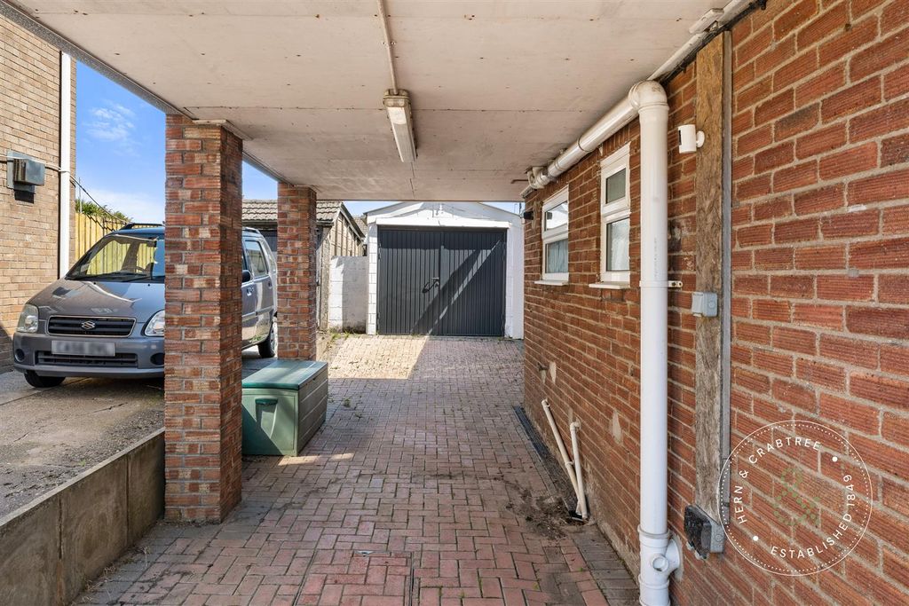 Additional image 43 of 4 bed semi-detached house for saleWell Wood Close, Cardiff CF23