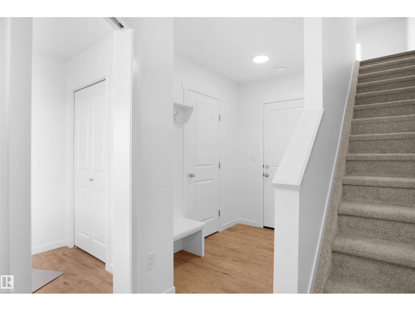 Additional image 4 of 533 Aster Drive NW, Edmonton, AB, T6T2N8
