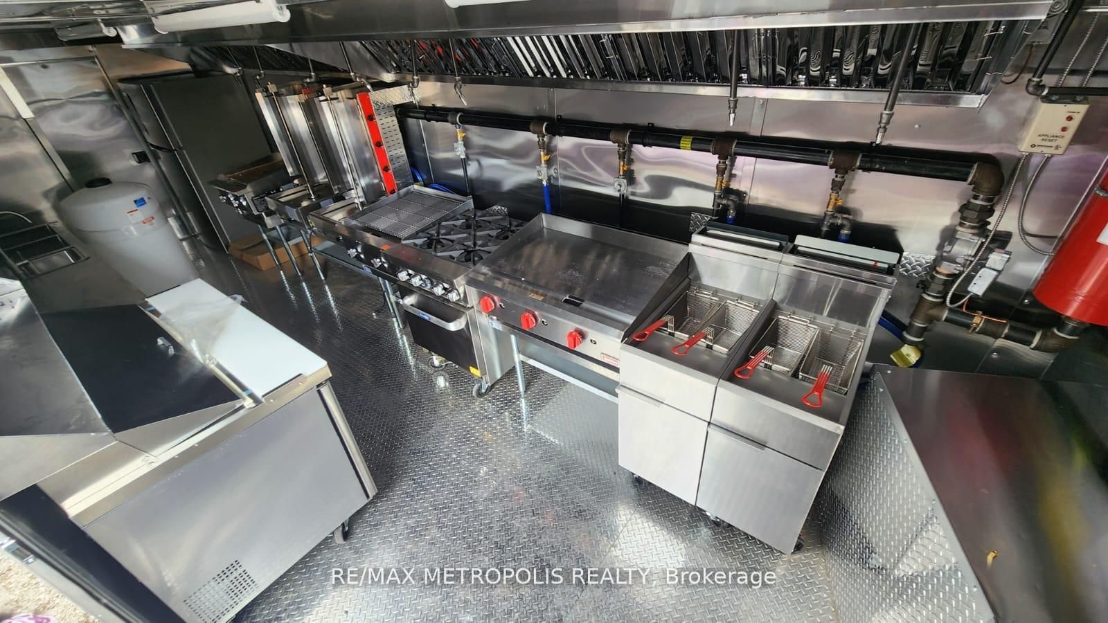 Additional image 3 of 1243 Dundas Street E, Whitby, ON, L1N 2K6