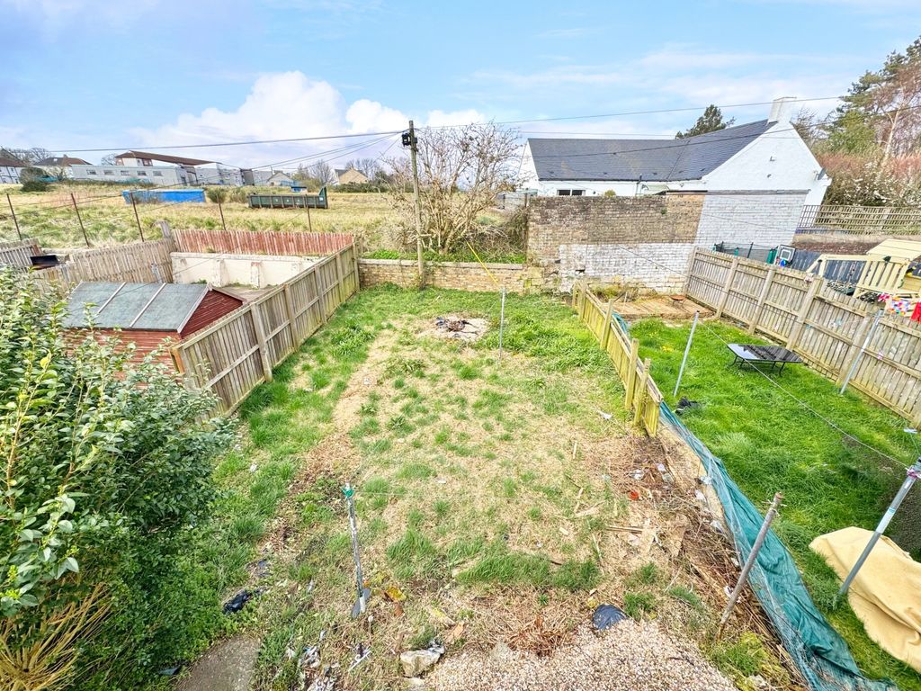 Additional image 20 of 2 bed flat for saleLadyford Avenue, Kilwinning KA13