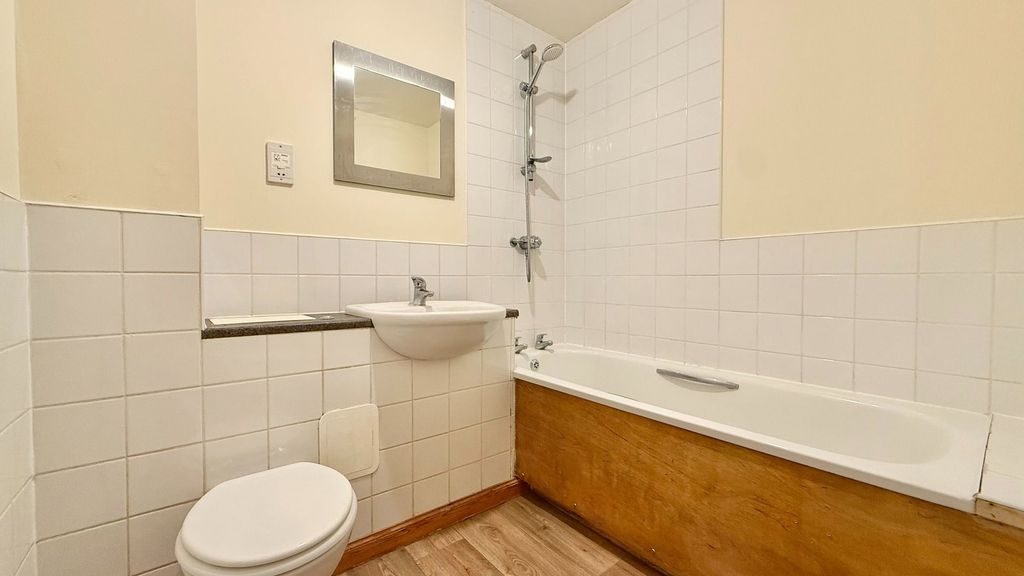 Additional image 10 of 1 bed flat for saleFlat 1, 4 Baron Taylor Street, Inverness IV1