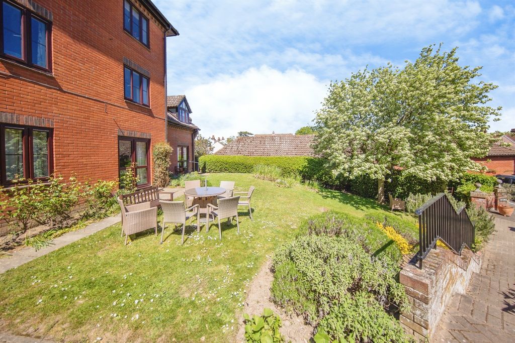 Additional image 12 of 1 bed flat for saleSuffolk Place, Woodbridge IP12