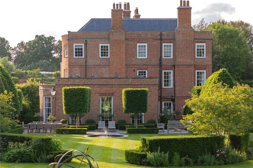 6 bed detached house for saleAshtead House, Surrey KT21