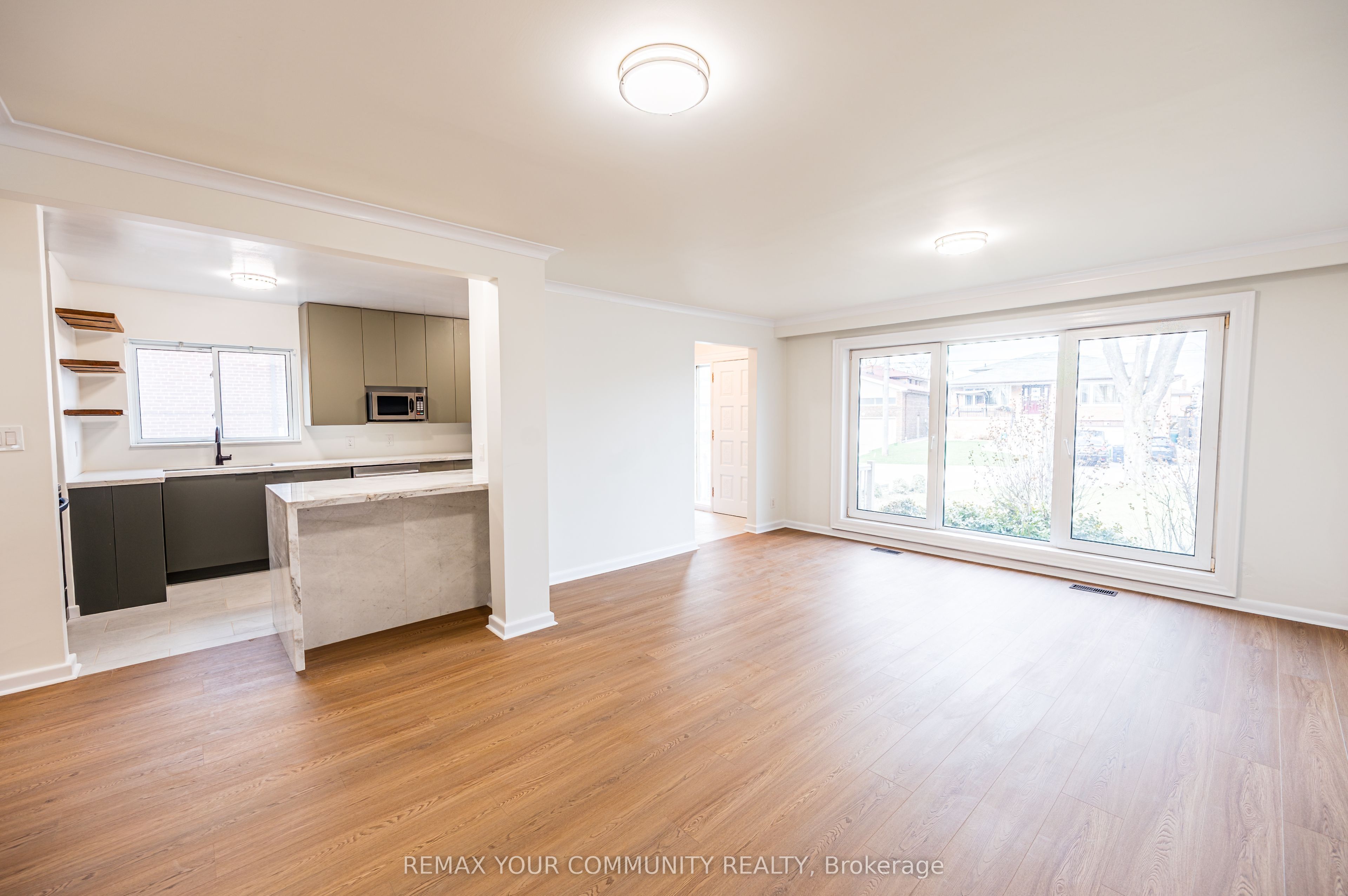 Additional image 3 of Upper-57 Apted Avenue, Toronto, ON, M9L 2P2