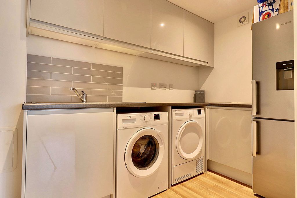 Additional image 12 of 4 bed detached house for saleGeorge Crescent, St. Edeyrns Village, Old St. Mellons, Cardiff CF3