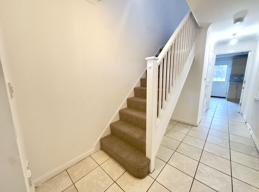 Additional image 7 of 3 bed town house for saleFlavius Close, Caerleon NP18