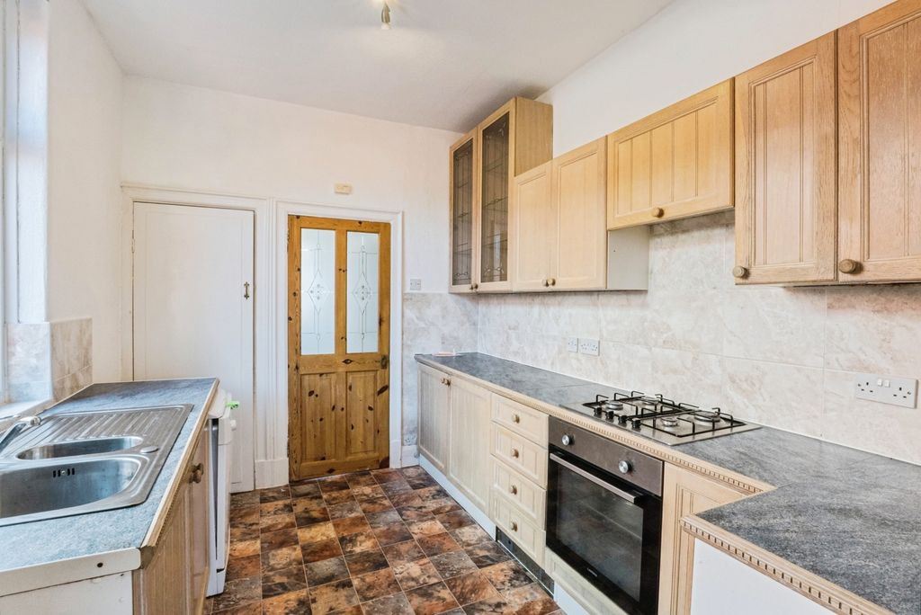 Additional image 8 of 3 bed semi-detached house for saleSt. Andrews Road North, Lytham St. Annes, Lancashire FY8