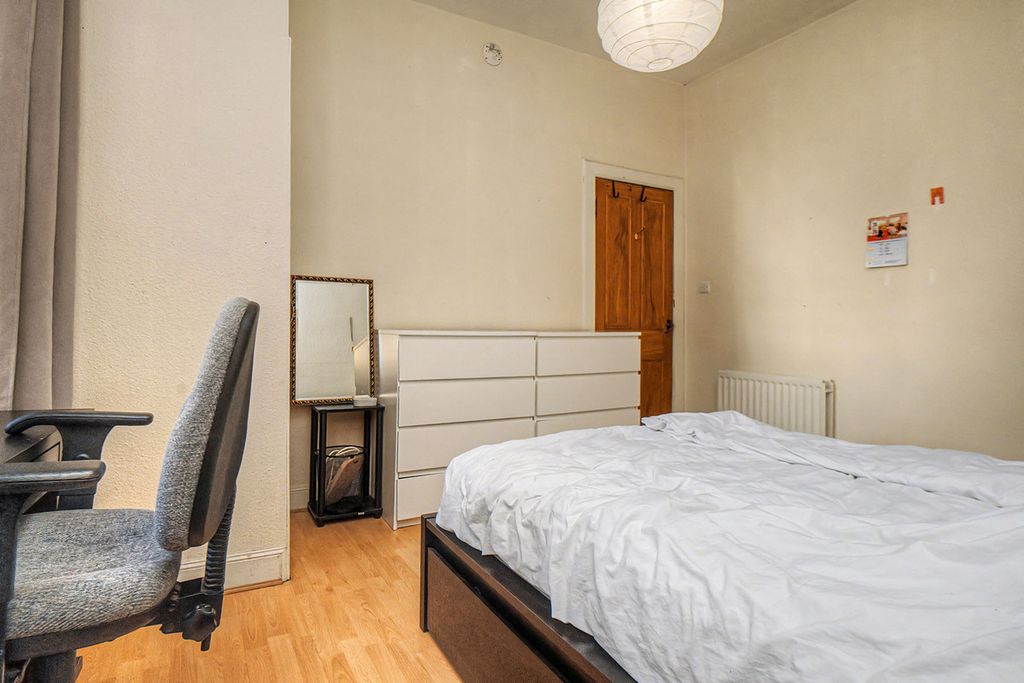 Additional image 10 of 3 bed flat for saleForrest Road, Edinburgh EH1