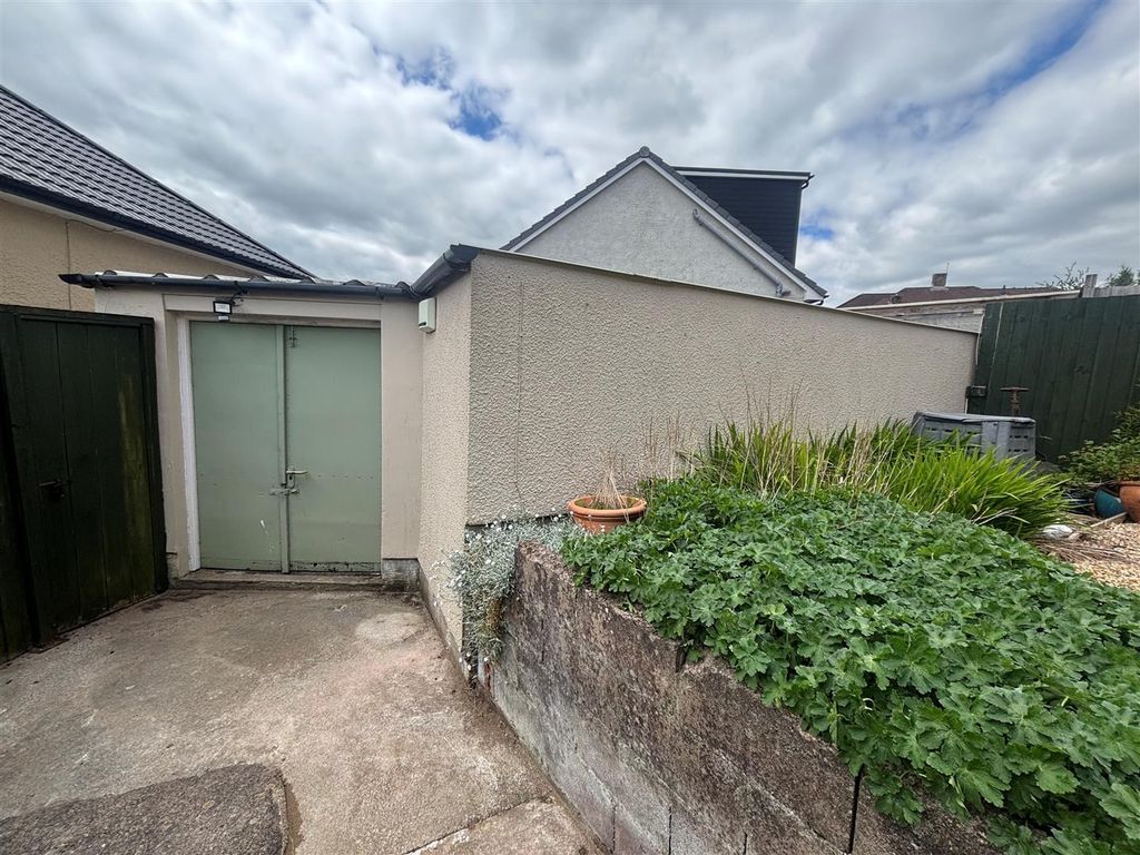 Additional image 21 of 3 bed end terrace house for saleHeol Y Dderwen, Nantgarw, Cardiff CF15