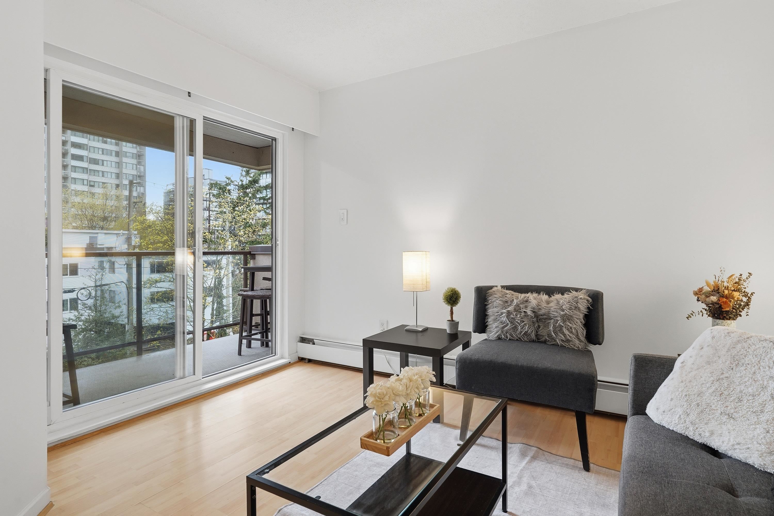 Additional image 3 of 412-1718 Nelson Street, Vancouver, BC, V6G 1M8