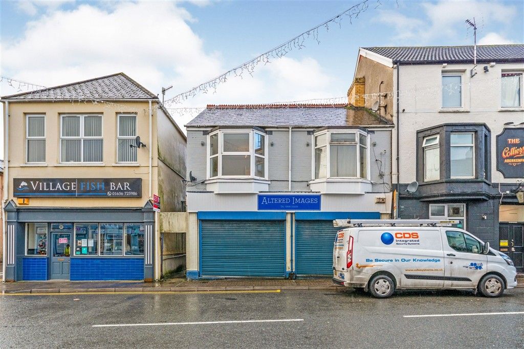1 bed flat for saleBridgend Road, Aberkenfig, Bridgend CF32