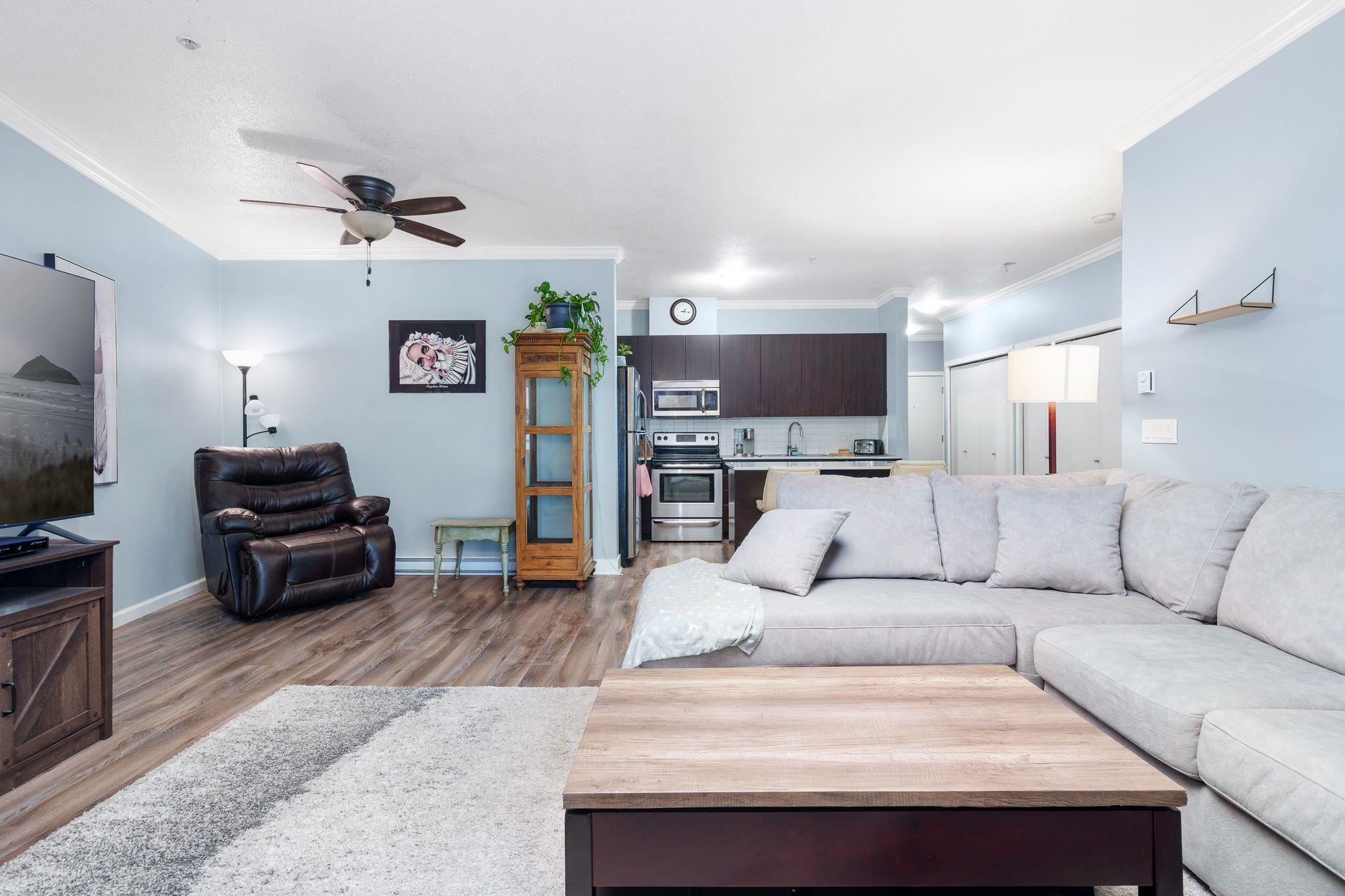 Additional image 2 of 318-20460 Douglas Crescent, Langley, BC, V3A 0C6
