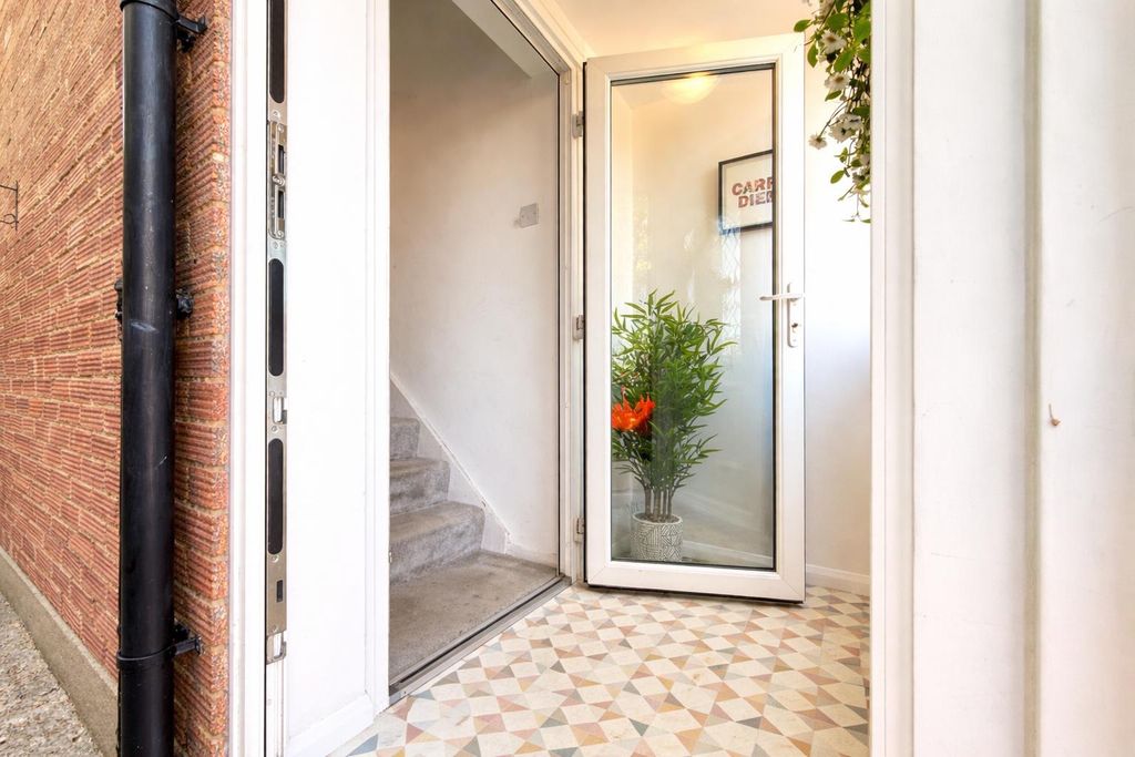 Additional image 2 of 2 bed maisonette for saleBurghstead Court, Billericay CM12