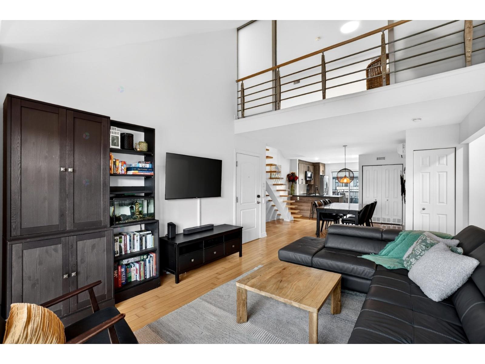 484 Av. Mousseau-Vermette