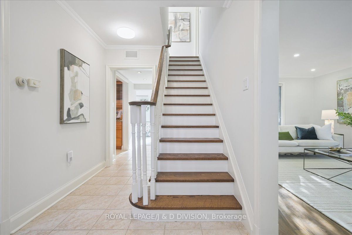 Additional image 2 of 65 Chatsworth Drive, Toronto, ON, M4R 1R6