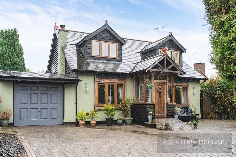4 bed detached house for saleHare Street Road, Buntingford SG9