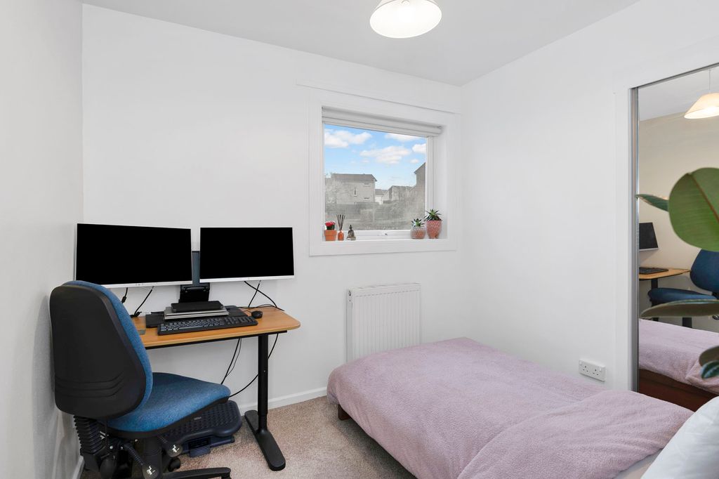 Additional image 9 of 2 bed flat for sale29 3 Howden Hall Court EH16