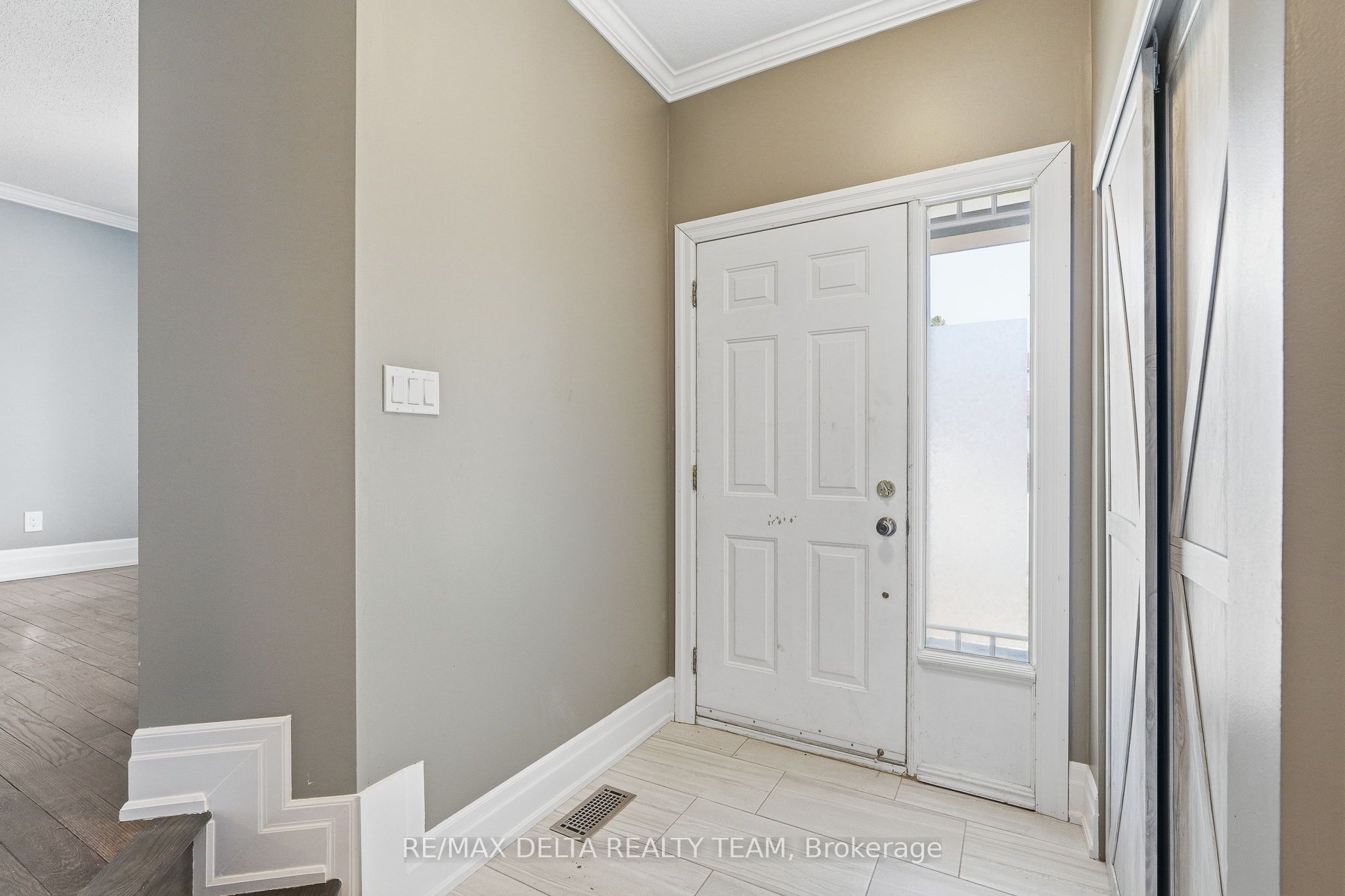 Additional image 4 of 939 Cahill Drive W, Ottawa, ON, K1V 2C3