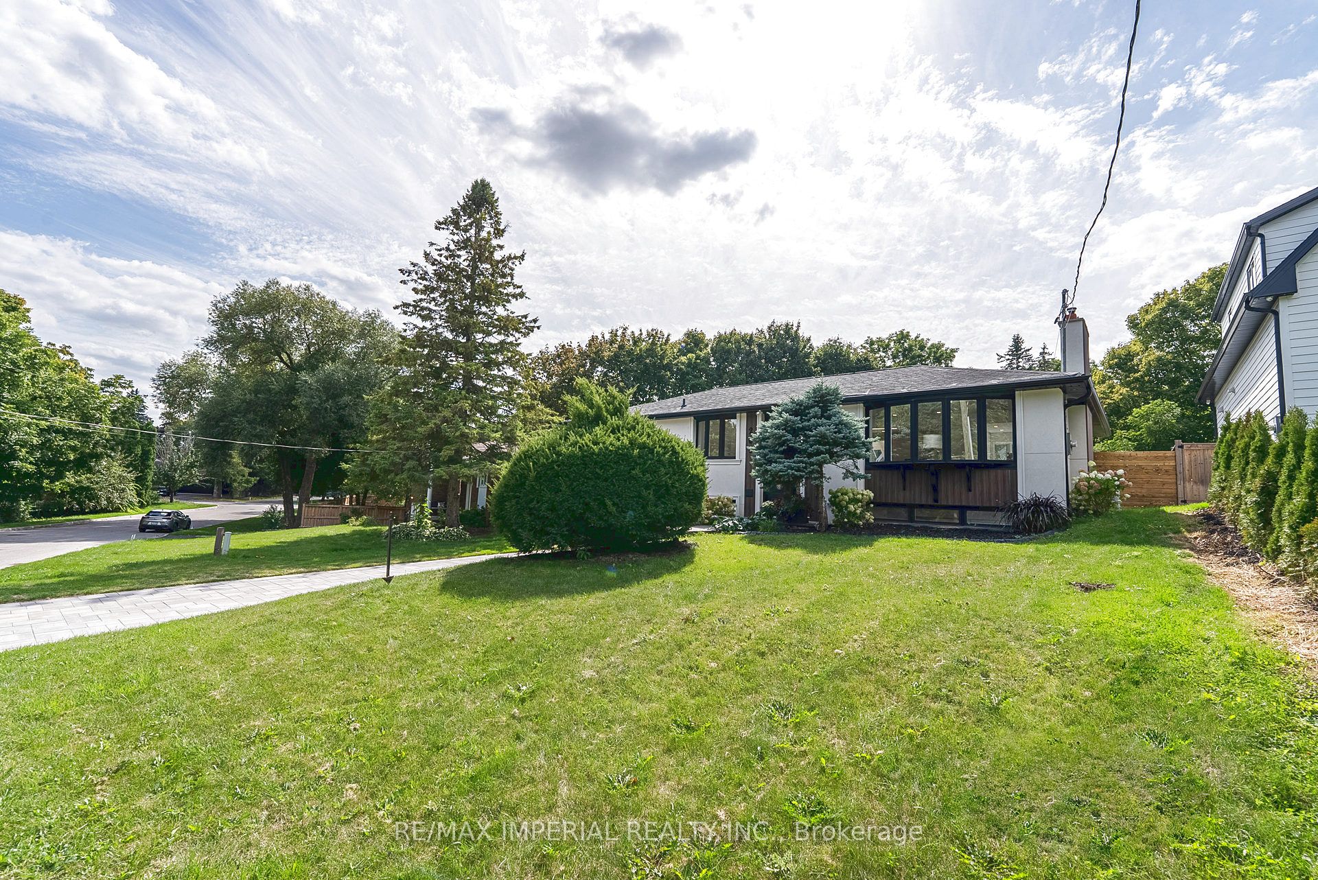 Additional image 5 of 206 Richard Avenue, Newmarket, ON, L3Y 4P7