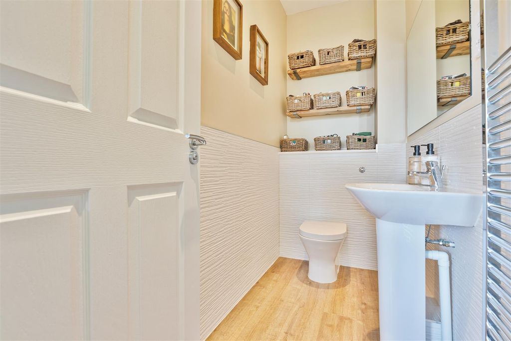 Additional image 16 of 3 bed terraced house for saleRobertson Drive, Lanark ML11