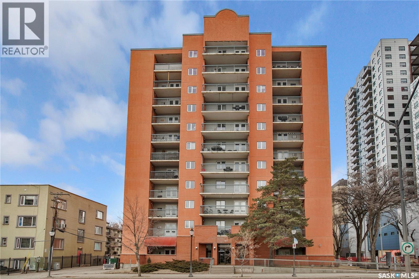 902-405 5th Avenue, Saskatoon, SK, S7K6Z3