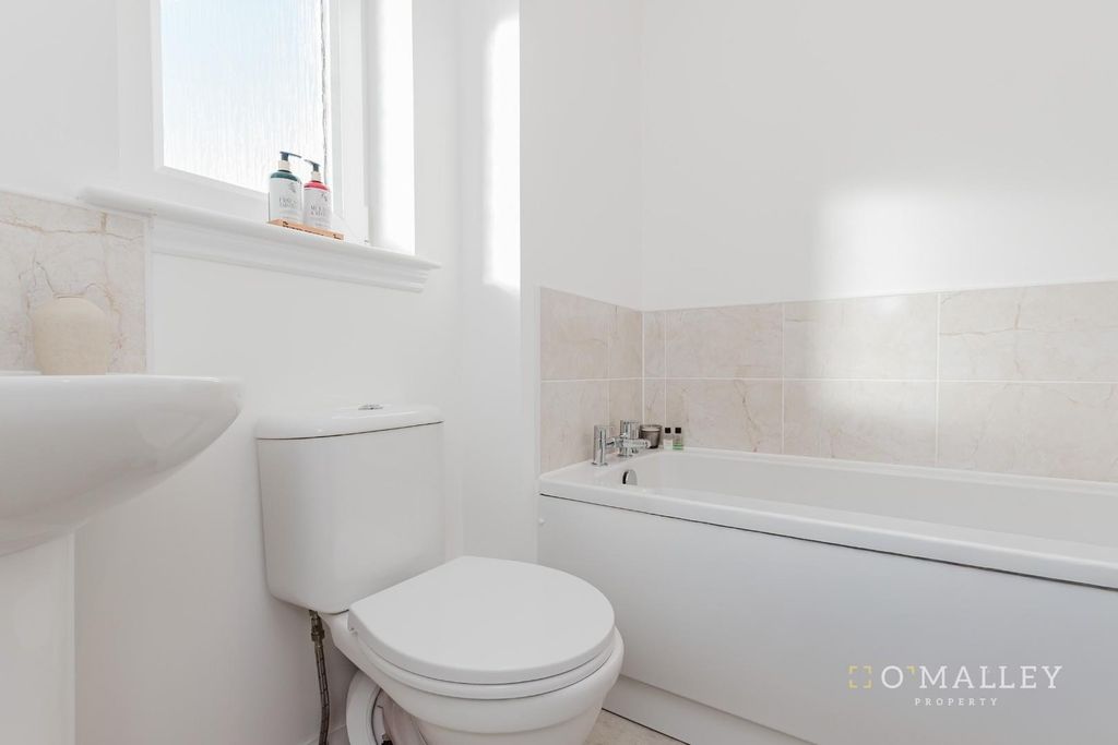 Additional image 14 of 3 bed detached house for saleHodgson Crescent, Alva FK12