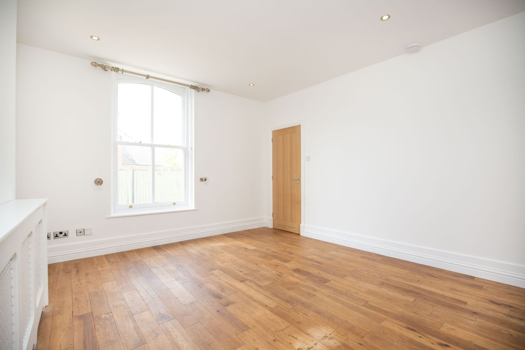 Additional image 8 of 2 bed flat for saleOrchard House, Charlotte Way, Atherstone CV9
