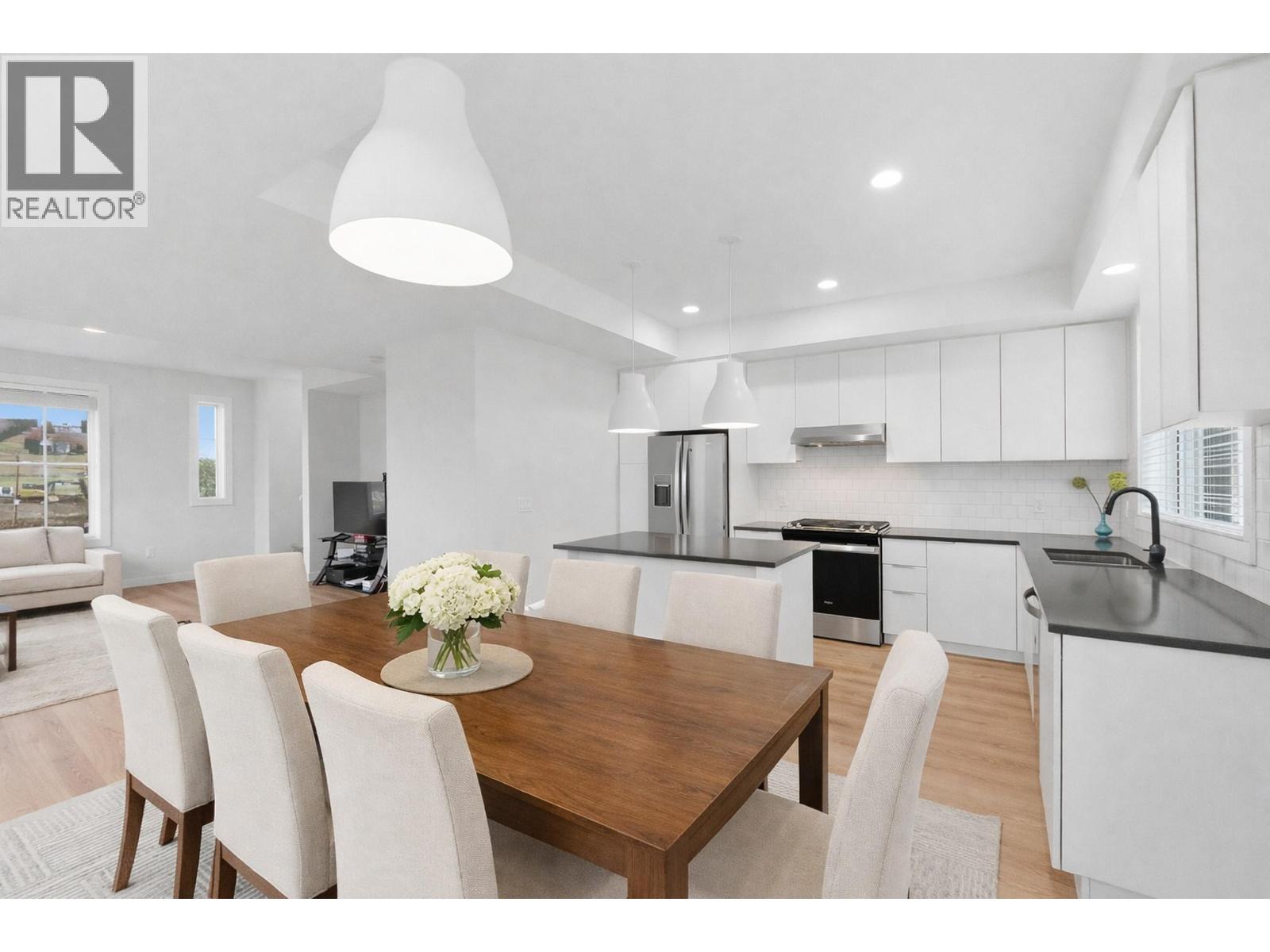 Additional image 2 of 19-307 Glen Park Drive, Kelowna, BC, V1V0H1