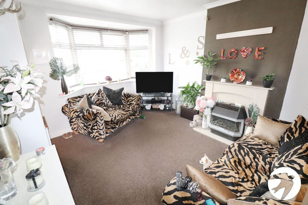 Additional image 2 of 3 bed end terrace house for saleElstree Gardens, Belvedere DA17