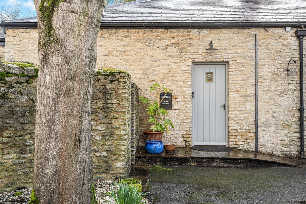 Additional image 40 of 4 bed property for saleQueens Avenue, Bicester OX26