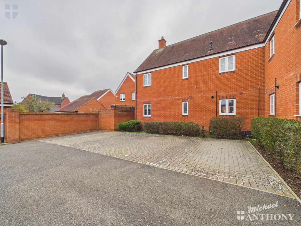 Additional image 7 of 2 bed maisonette for saleCardinal Drive, Aylesbury HP18