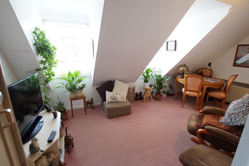 Additional image 4 of 1 bed flat for saleChestnut House, East Street, Blandford Forum, Dorset DT11