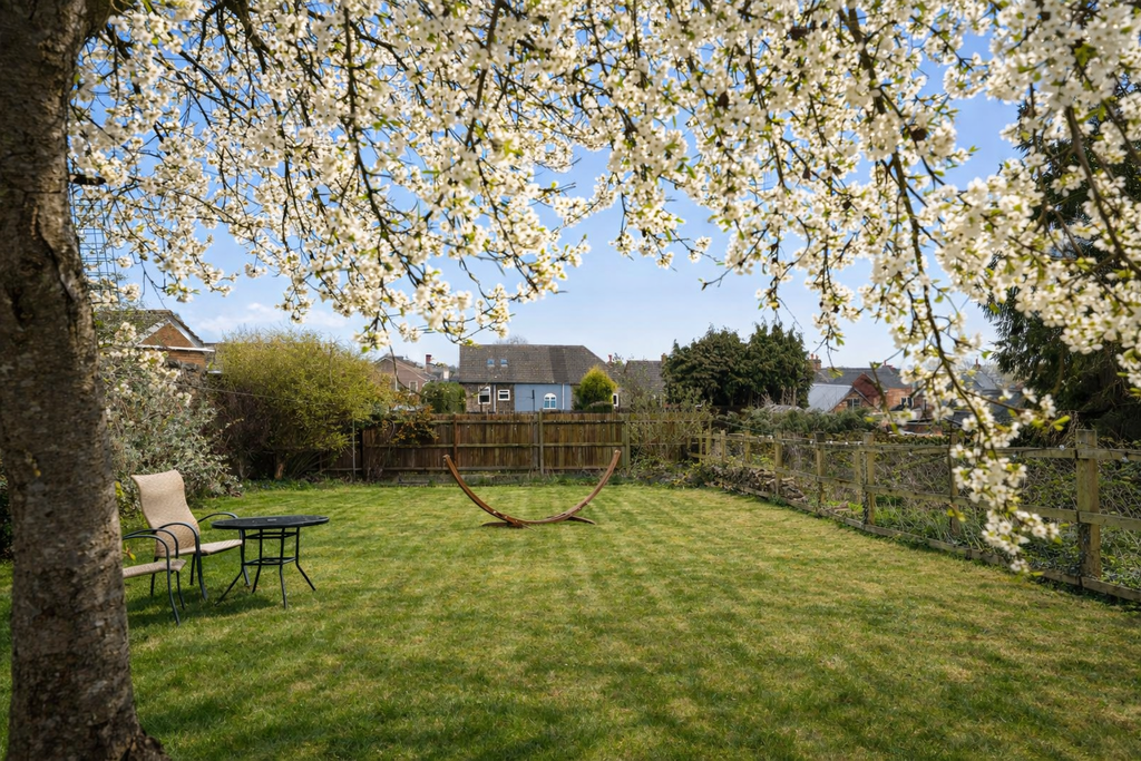 Additional image 20 of 2 bed detached house for saleThe Green, Markfield, Leicester, Leicestershire LE67