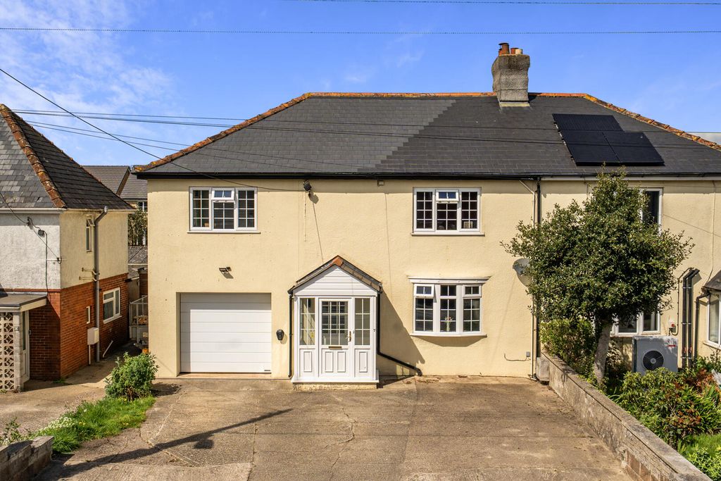 4 bed semi-detached house for saleChard Road, Axminster EX13