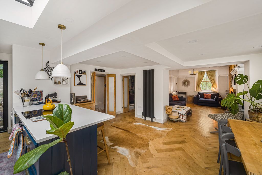 Additional image 10 of 4 bed detached house for saleHeol Hir, Llanishen, Cardiff CF14