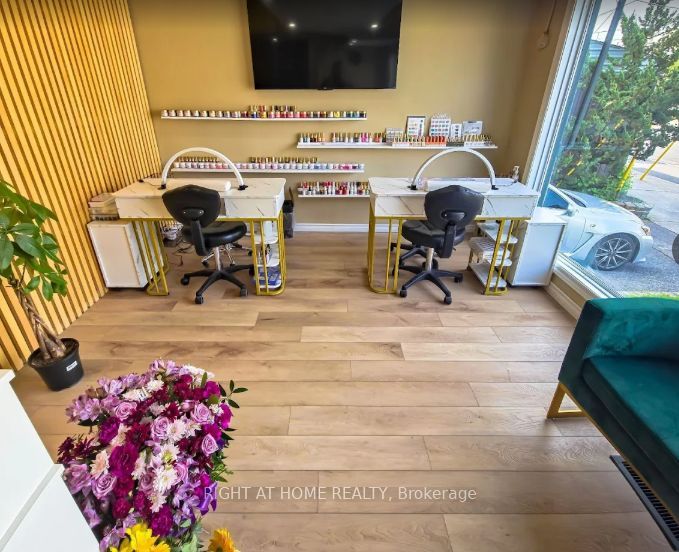 Additional image 5 of 375 Churchill Avenue N, Ottawa, ON, K1Z 5C4