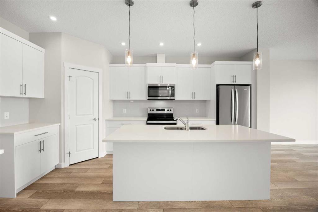Additional image 5 of 507 Lucas Boulevard NW, Calgary, AB, T3P 2C9