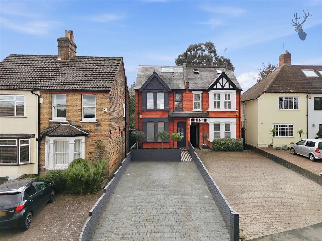 Additional image 35 of 5 bed semi-detached house for saleWestbury Lane, Buckhurst Hill IG9