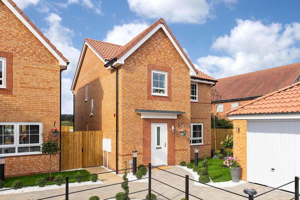 4 bed detached house for sale"Kingsley" at Kingsgate, Bridlington YO15