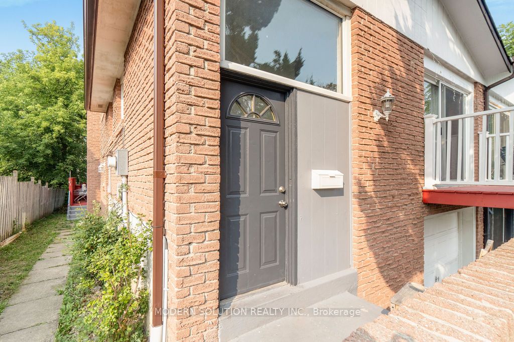 Additional image 3 of 142 Mill Street N, Brampton, ON, L6X 2P2