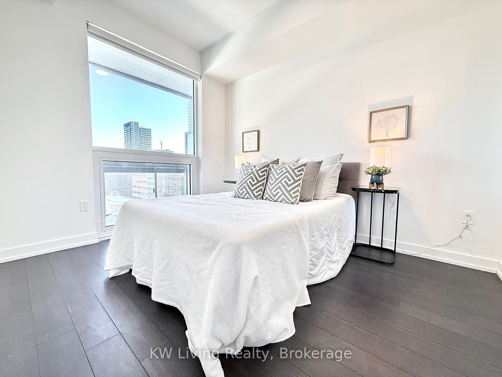Additional image 5 of 701-39 Roehampton Avenue, Toronto, ON, M4P 0G1