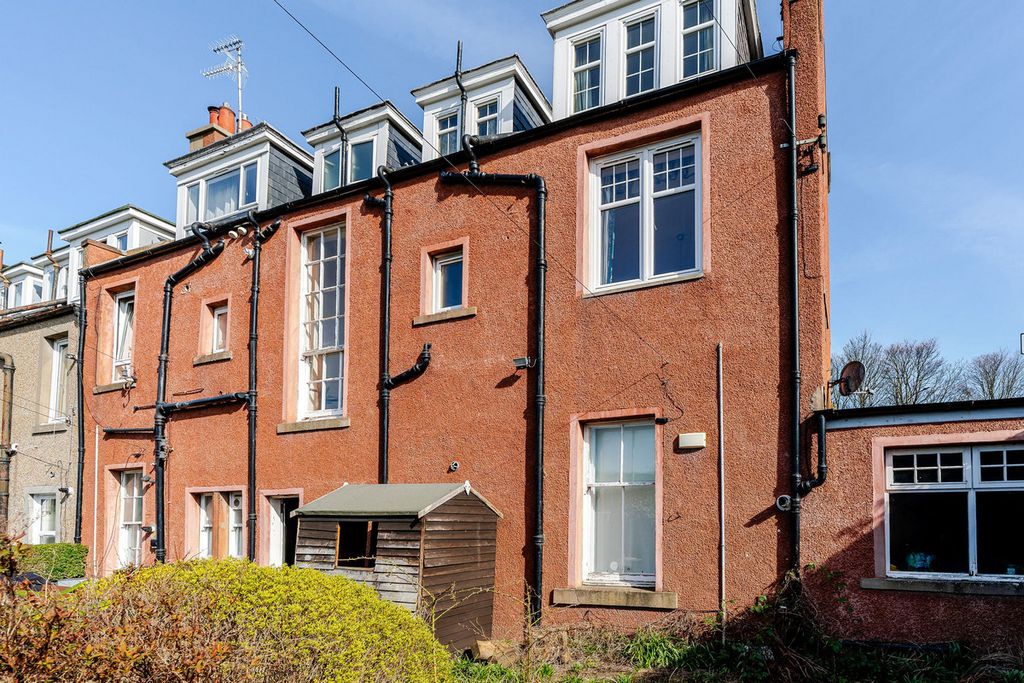 Additional image 4 of 4 bed flat for sale2 Flat 2 Braefoot Terrace, Edinburgh EH16