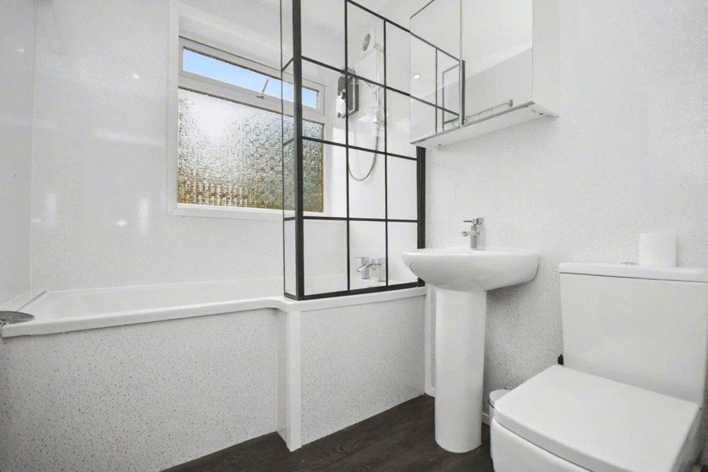 Additional image 8 of 3 bed semi-detached house for saleWheelwright Close, Leeds, West Yorkshire LS12